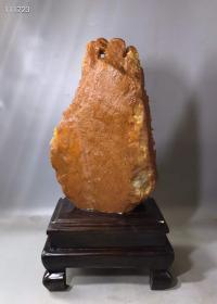 61_纯天然，田黄石，纯手工雕刻，松下老人，雕刻漂亮，立体感十足，造型周正，品相完整，尺寸如图