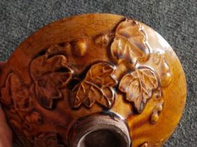 60_宋代开片大斗碗
器型规整,品相一流