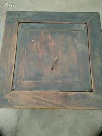10_拆迁偶得清代榆木老钱柜一对，全品保存完好，皮克老辣，包浆浓厚，正常使用，漂亮精致，大尺寸56×56×55    小尺寸48×48×54    收藏使用价值非常好，全部保真包老，品相如图！