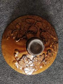 60_宋代开片大斗碗
器型规整,品相一流