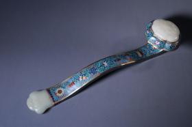 旧藏：景泰蓝鎏金镶玉缠枝纹如意。