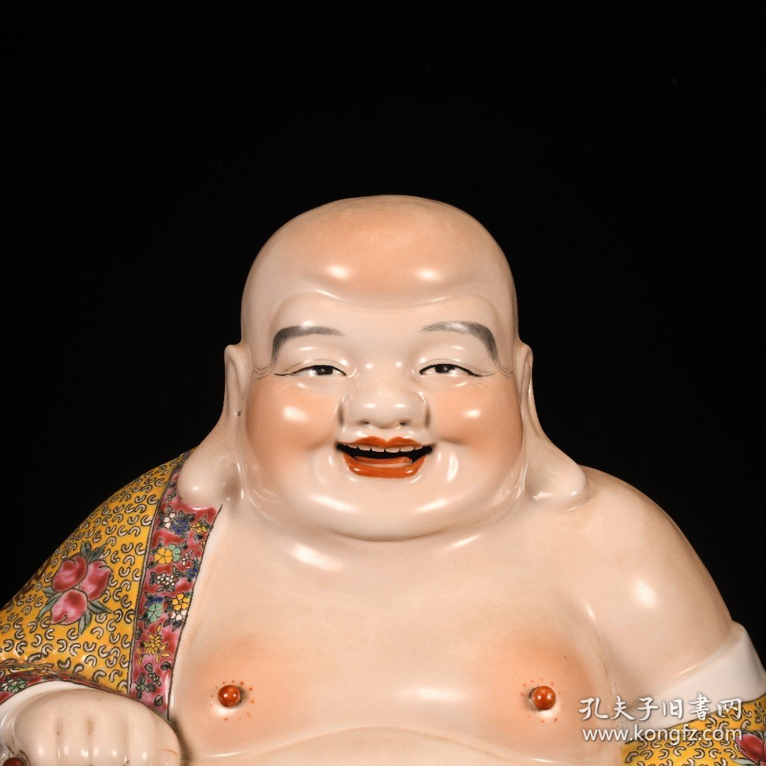 民国大师曾龍昇造粉彩福寿纹布袋弥勒佛规格32*30厘米