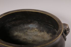 清“大明宣德年制”款铜双狮耳炉