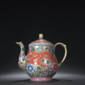 清乾隆-珐琅彩龙凤呈祥茶壶。