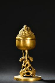 唐代 铜鎏金三龙博山炉。