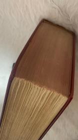 英国文学史       （四卷合一本）布面精装 书脊烫金    上书口刷红  红色有褪色    罕见有护封  护封基本完整
