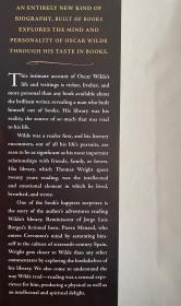 Built of Books How Reading Defined The Life of Oscar Wilde  书香中熏出来的才子 ——  一部特殊的奥斯卡·王尔德传  布脊精装  书脊烫金   以其图书馆和他一生所阅读的作品作为主线，展现一个对人性有深刻认识但对社会缺乏现实感的天才的一生