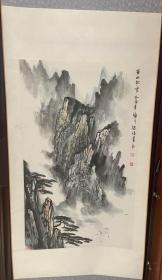 山东画院高级画师朱德福先生手绘山水作品（黄山秋云）尺寸83公分×48公分