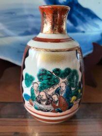 日本购回：日本九谷烧大名家九谷庄三德利，酒具酒壶，可做小花瓶，非常漂亮，底款在铭