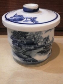日本购回茶道具：青花山水亭台楼阁大盖碗，盖杯，底款在铭，瓷质细腻，胎体厚重，非常漂亮。