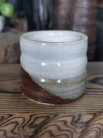 日本回流：日本茶道具、陶胎手作自然流釉、盖置（放置壶盖、盘盖、杯盖的器物,既可以保持盖子的清洁,也可以避免沾湿桌面）