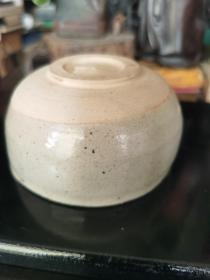 日本购回：日本高级茶道具，萩烧抹茶碗（底部有款）.