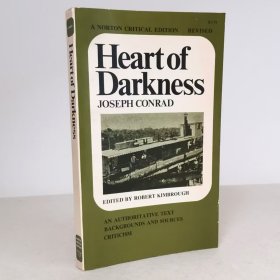 康拉德 黑暗的中心 诺顿批评版 Heart of Darkness A Norton Critical Edition 前切口有原藏者签名