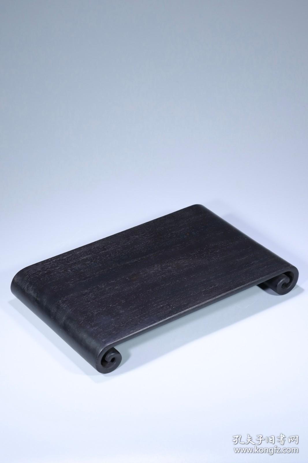 清代 紫檀木雕《书卷式清供香几》