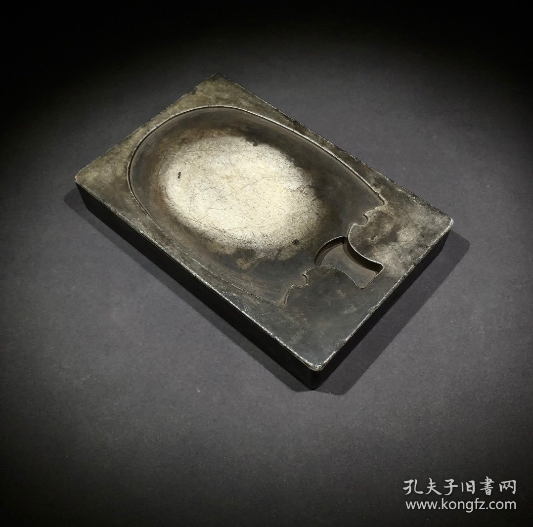 清 吴廷琛款，砚台白端，