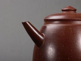 明代：陈用卿 大号巨轮紫砂壶。