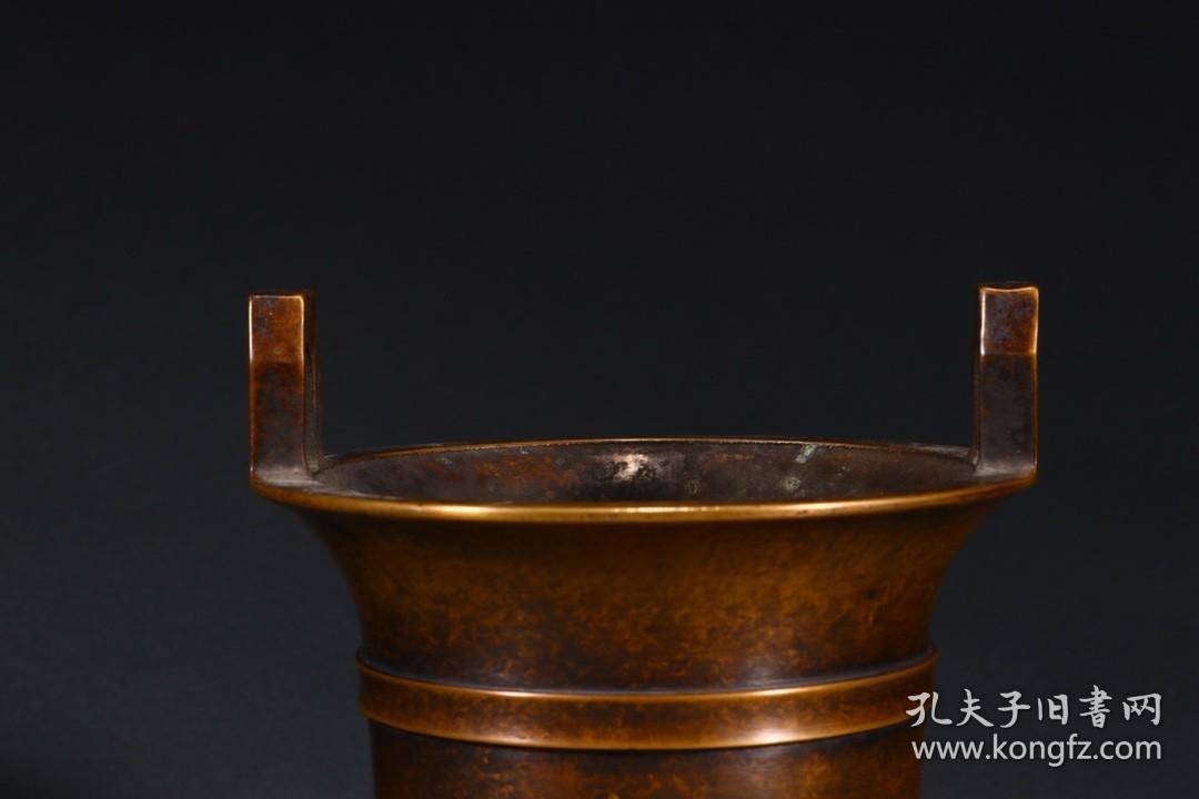 清：象鼻三足铜香炉。