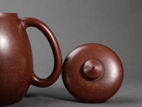 明代：陈用卿 大号巨轮紫砂壶。