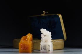 民国,寿山田黄、和田玉印章2件一组