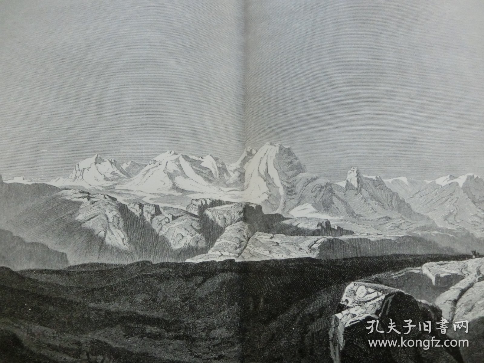 【百元包邮】《风景画：阿尔卑斯山脉，罗莎山群的日出》（Die Monte Rosa Kette bei Sonnenaufgang）1891年，大幅木刻版画， 纸张尺寸约56×41厘米。出自著名瑞士风景画家，亚历山大·卡拉莫（Alexandre Calame，1810–1864）的油画作品 -杜富尔峰海拔4634米，是阿尔卑斯山第二高峰，向西正对马特洪峰，是位于瑞士和意大利边境的罗莎山群的最高点