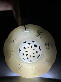 31_和田玉万寿无疆转心佩。