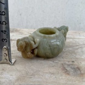 18_清代和田青玉瑞兽水盂