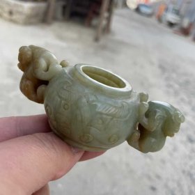 18_清代和田青玉瑞兽水盂