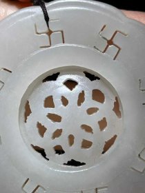 31_和田玉万寿无疆转心佩。