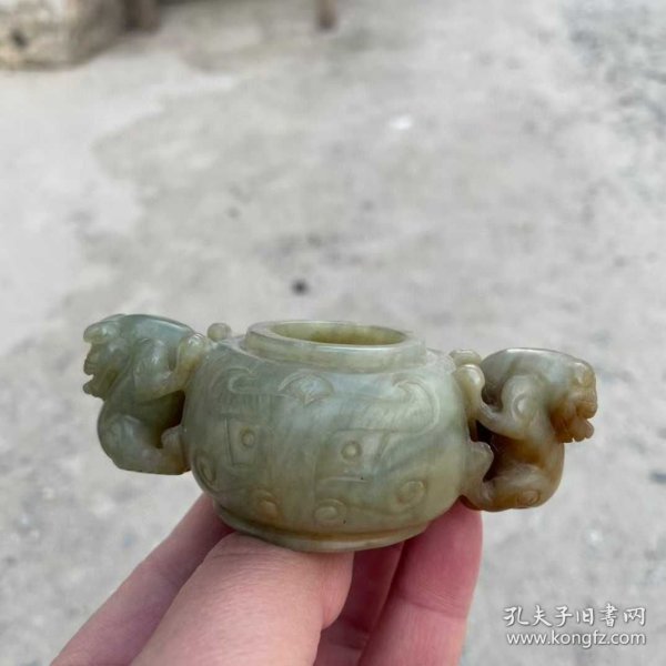 18_清代和田青玉瑞兽水盂