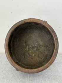 18_大明宣德年制款，圆足兽头耳铜香炉一只。