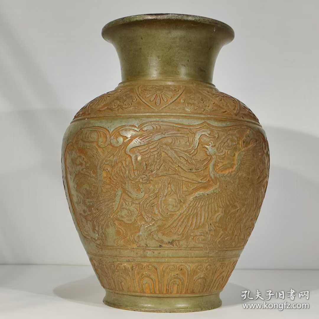 20_回流凤凰花卉铜尊。