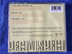 The Specials CD（有时写为The Special AKA）是1977年成立于英国考文垂的2 Tone ska复兴乐队。