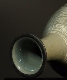 高丽瓷·包银烤蓝·玉壶春瓶