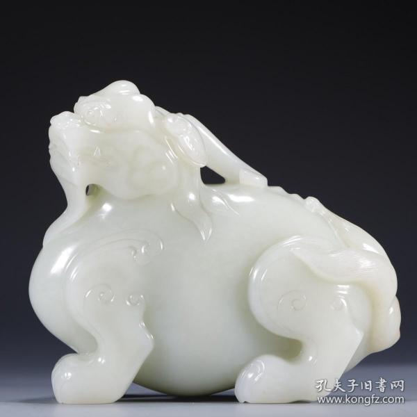 和田玉瑞兽摆件