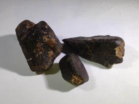 新疆海头敦力克007石陨石 L6型 Dunlike 007 小破损3颗 10.1克