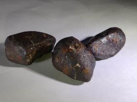 新疆海头敦力克007石陨石 L6型 Dunlike 007 完好 13.5克（一颗有