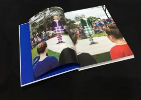 现货 Martin Parr: Think of Scotland