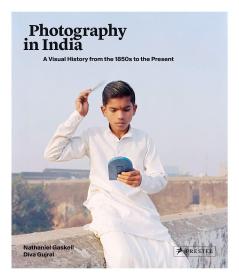 现货Photography in India: A Visual History from the 1850s t