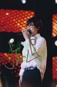 【照片】台湾正版歌手音乐人周传雄亲笔签名照