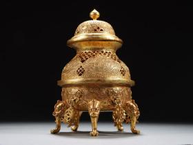 清代 铜鎏金凤凰纹帝王香炉。