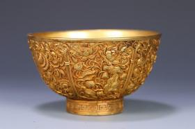 旧藏 “宣德年制”款铜鎏金花卉碗