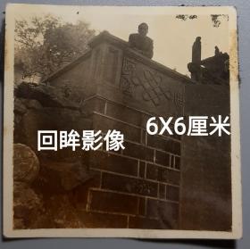 QW24-1，浙江某建筑物上的中国结老照片