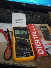 数字万用表（Digital multimeter）