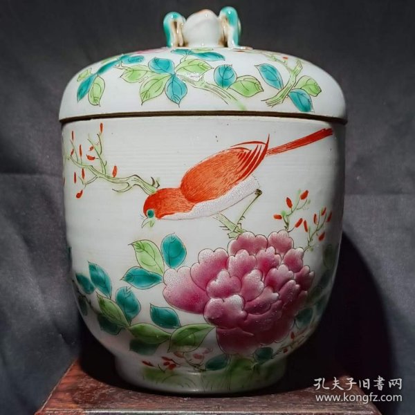 41_旧藏：清代时期粉彩花鸟糖缸一个，保存完整，画工精美细致，器型规整，磨损自然，包浆浓厚十足，皮壳一流完美老道，收藏佳品。