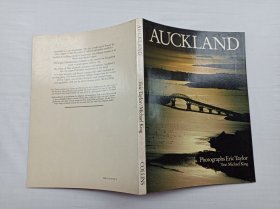 AUCKLAND；Photographs by Eric Taylor Text by Michael King  Foreword by Brian Brake；COLLINS；Auckland  Sydney  London；大16开；127页；