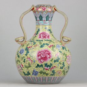 乾珐琅彩鎏金缠枝莲花卉纹如意尊
高宽：46*34cm