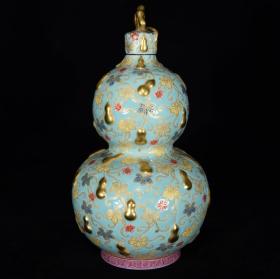 清乾隆珐琅彩浮雕鎏金葫芦纹葫芦瓶1，28.5×16
