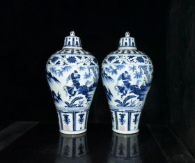 元代波斯文青花萧何追韩信梅瓶一对【50x26cm】