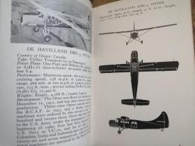 The Observer's Book of AIRCRAFT《观察家报》飞机志(1961年英文原版书，硬精装，271幅黑白飞机老照片，一页一图、飞机结构简图；前后衬页英文签名、简笔画、藏书章，品好！