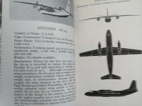 The Observer's Book of AIRCRAFT《观察家报》飞机志(1961年英文原版书，硬精装，271幅黑白飞机老照片，一页一图、飞机结构简图；前后衬页英文签名、简笔画、藏书章，品好！